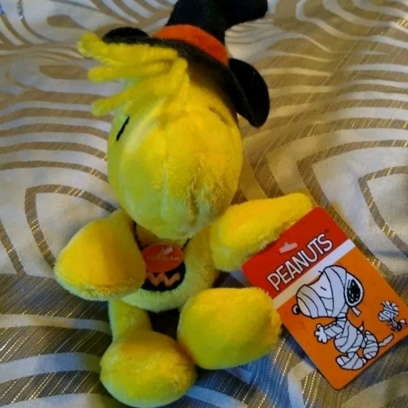 Peanuts Yellow Woodstock Pet Toy New - Picture 1 of 6